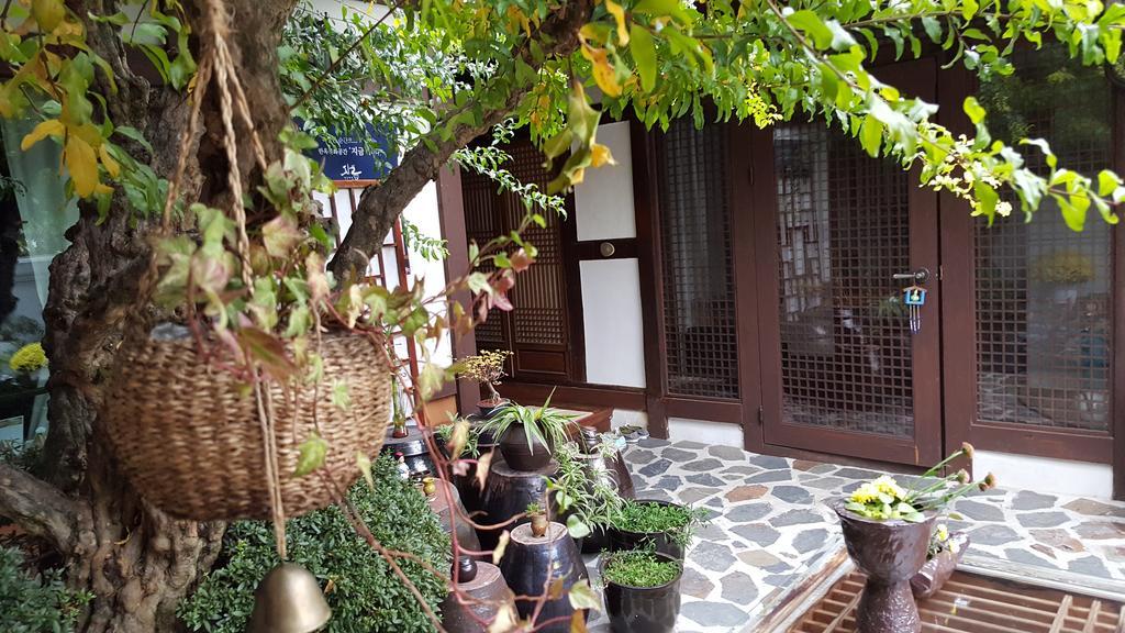 In-Yeon Hanok Pensión Jeonju Exterior foto