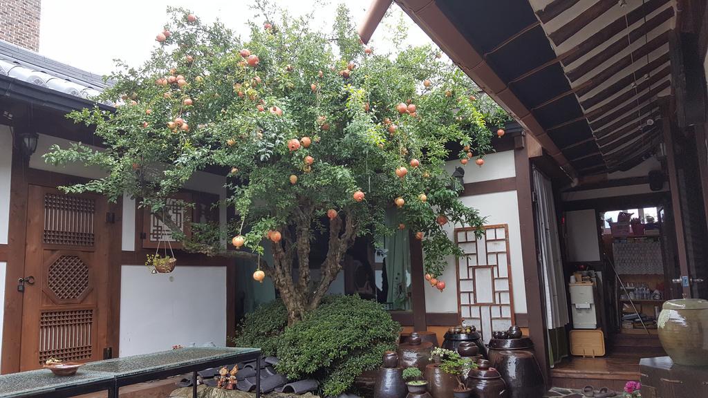 In-Yeon Hanok Pensión Jeonju Exterior foto