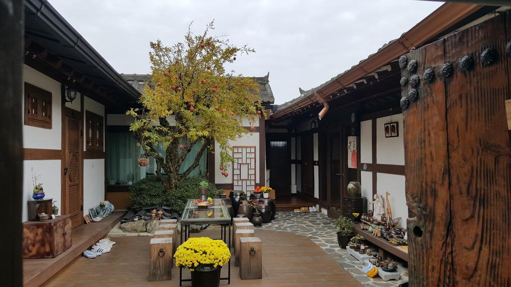 In-Yeon Hanok Pensión Jeonju Exterior foto