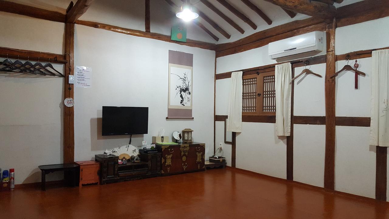 In-Yeon Hanok Pensión Jeonju Exterior foto