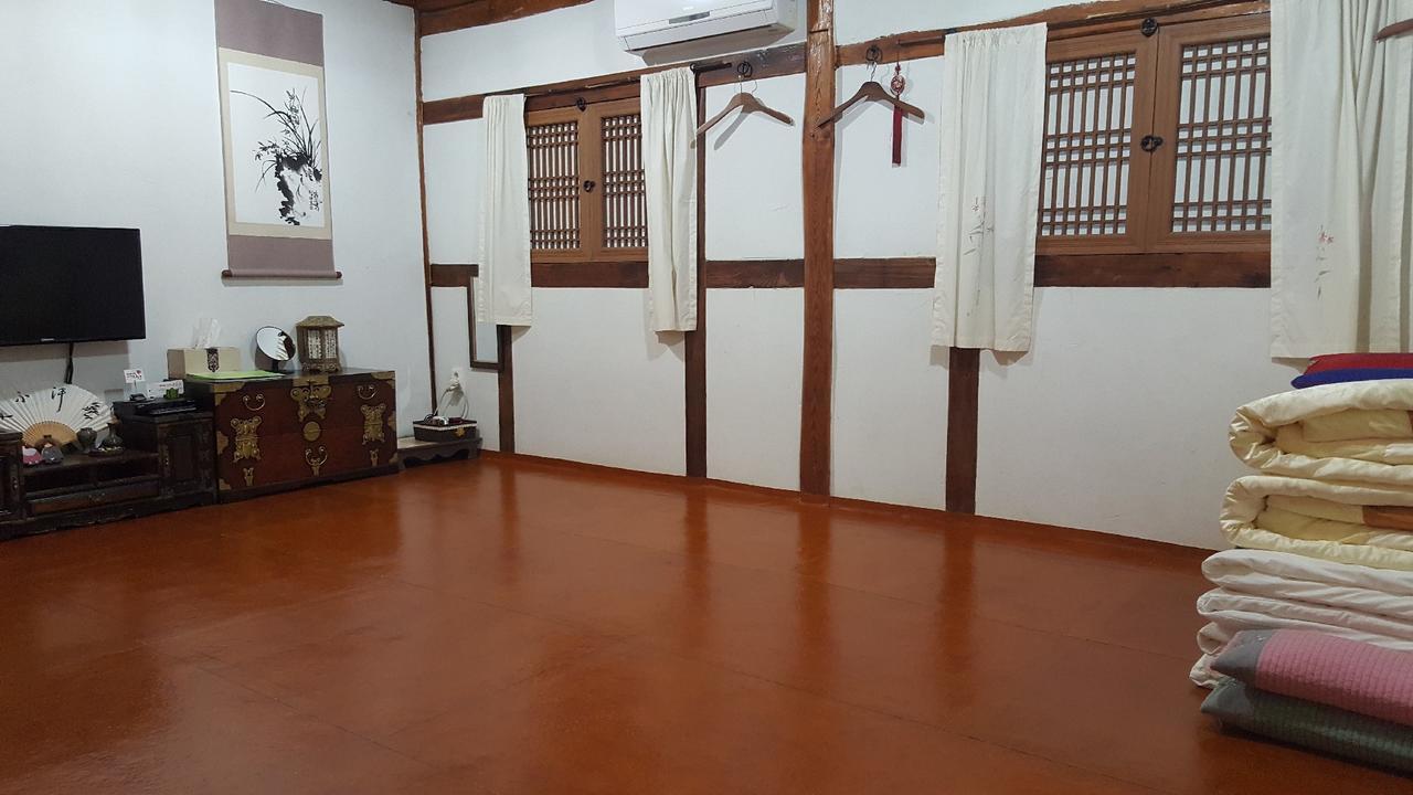 In-Yeon Hanok Pensión Jeonju Exterior foto