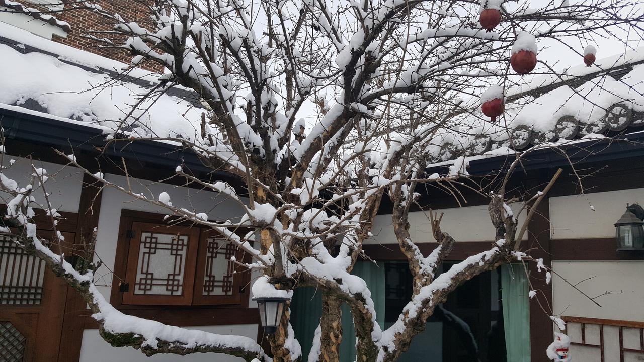 In-Yeon Hanok Pensión Jeonju Exterior foto