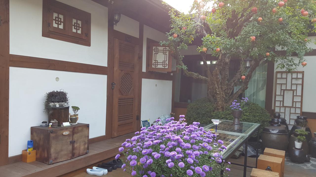 In-Yeon Hanok Pensión Jeonju Exterior foto
