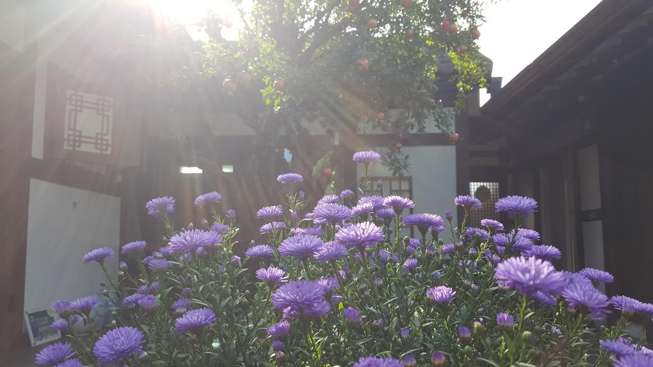 In-Yeon Hanok Pensión Jeonju Exterior foto